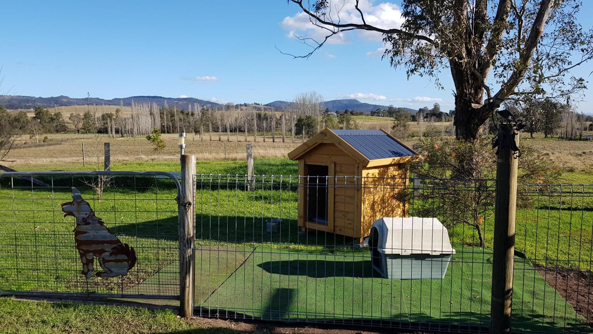 Glendon Brook The Wattle Lodge מראה חיצוני תמונה